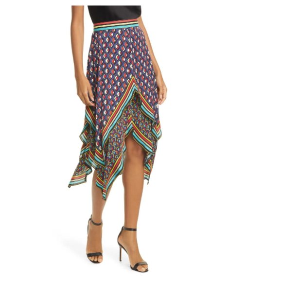 Alice + Olivia | Maura Tiered Handkerchief Skirt - Picture 2 of 16